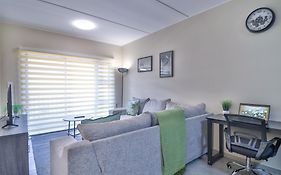 Waterfall Ridge Luxurious Apartments - Backup Power!